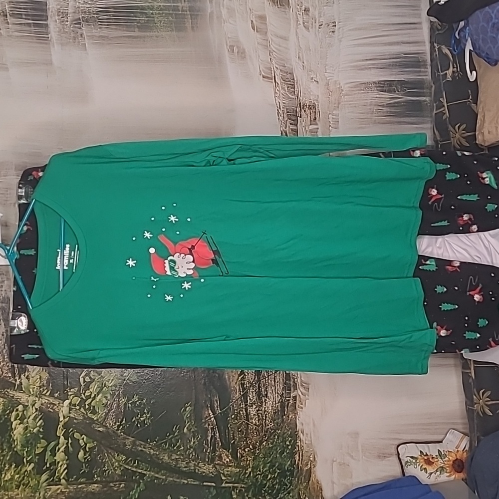 Jammies Mens XL Skiing Santa Holiday pants & long sleeve shirt pajama set